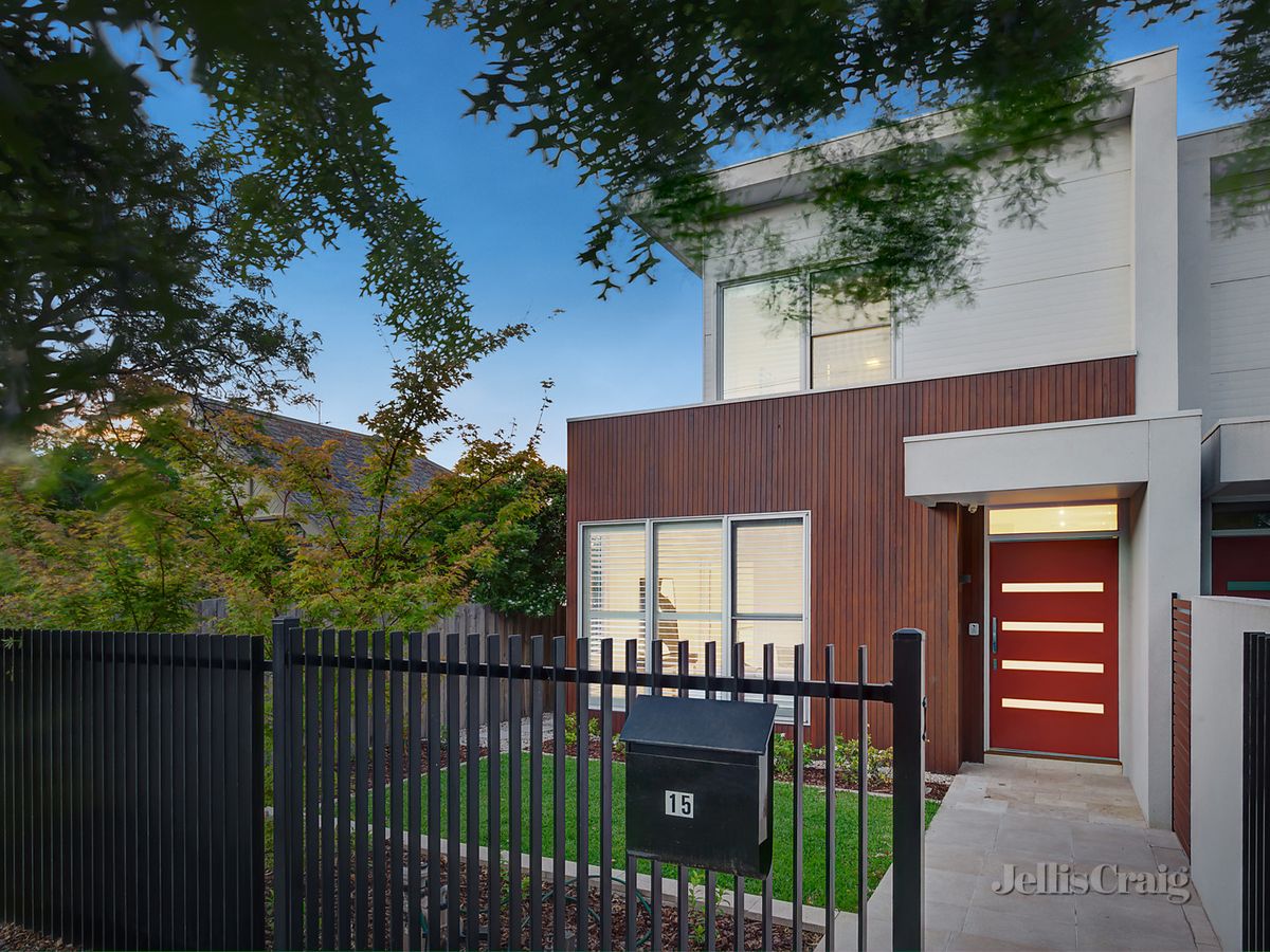 15 Denmark Hill Road HAWTHORN EAST