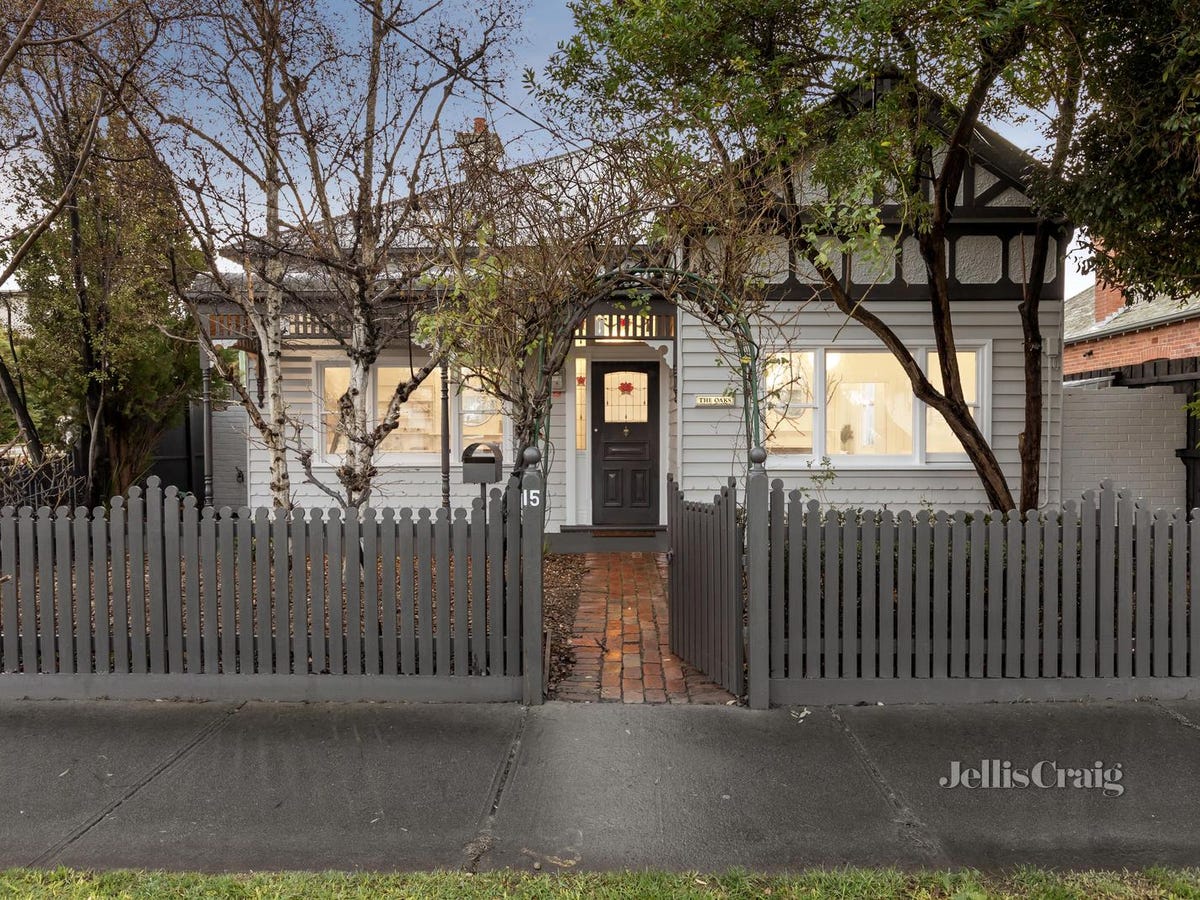 15 Tennyson Street MALVERN EAST