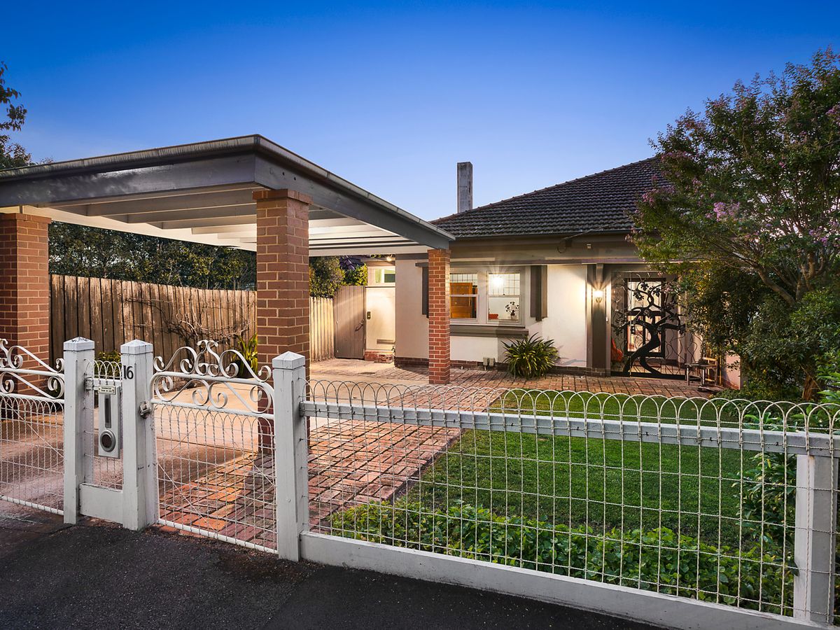 16 Calvin Street HAWTHORN