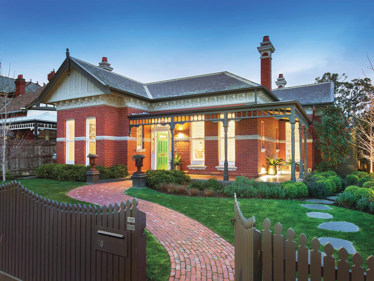 16 Kintore Street CAMBERWELL
