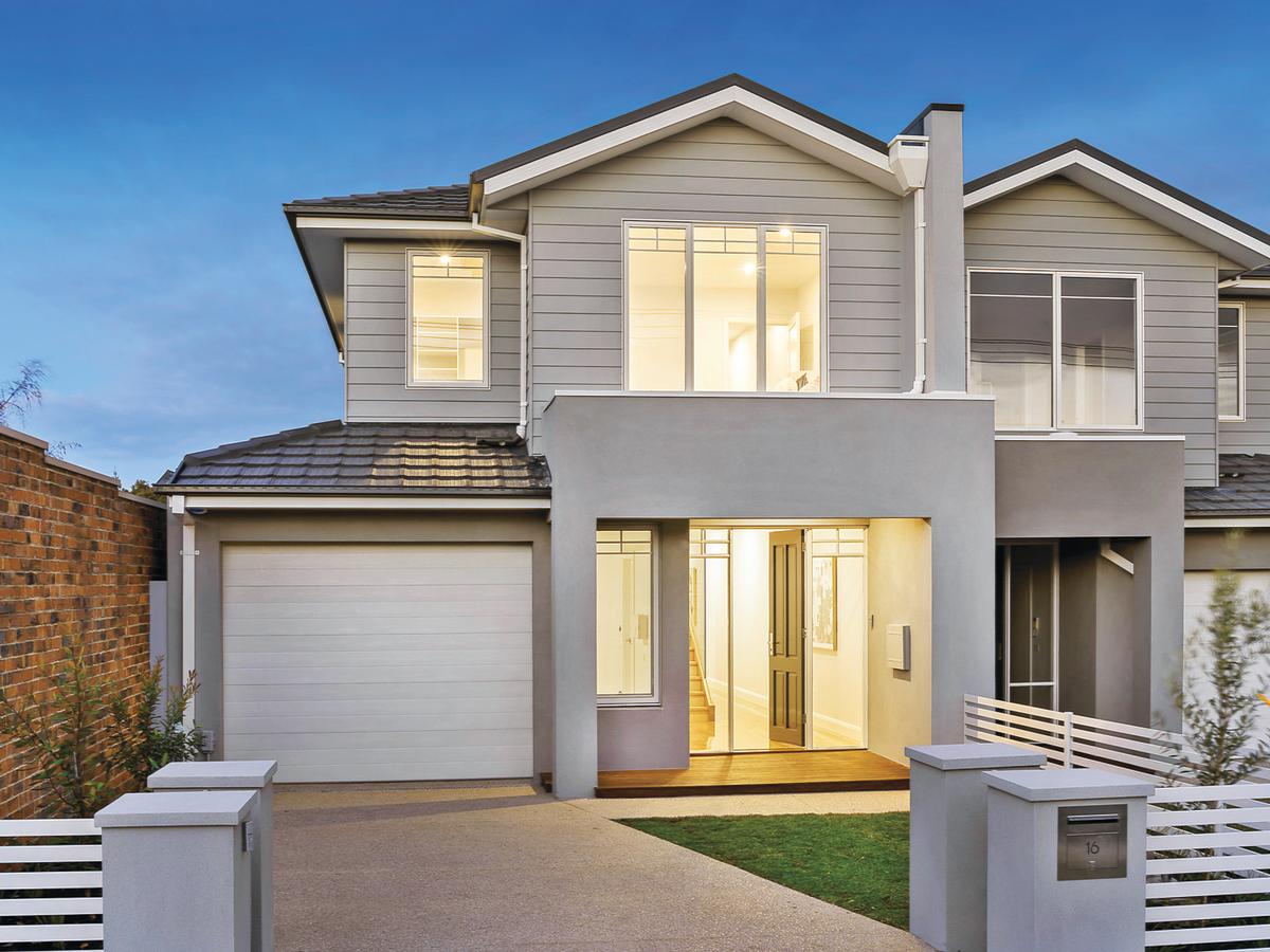 16 Milton Street BENTLEIGH