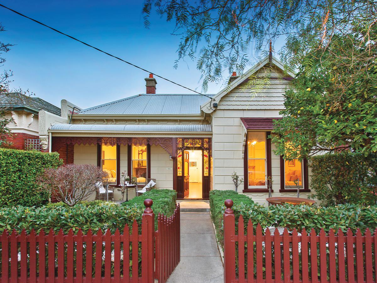 16 Reed Street ALBERT PARK