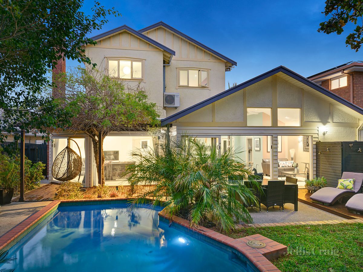 17 Blanche Street BRIGHTON EAST