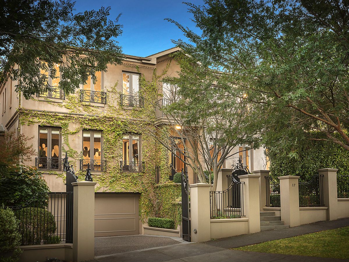 17 Glenbrook Avenue MALVERN EAST