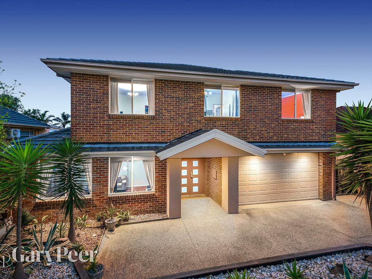 17 Lawson Street BENTLEIGH