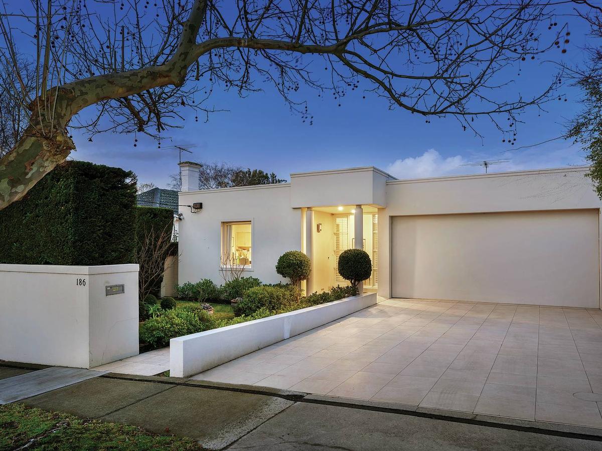 186 Finch Street GLEN IRIS