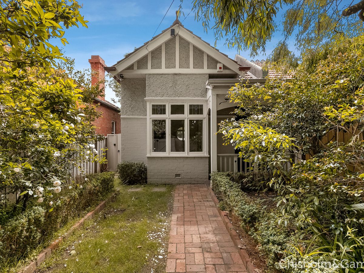 18 Addison Street ELWOOD
