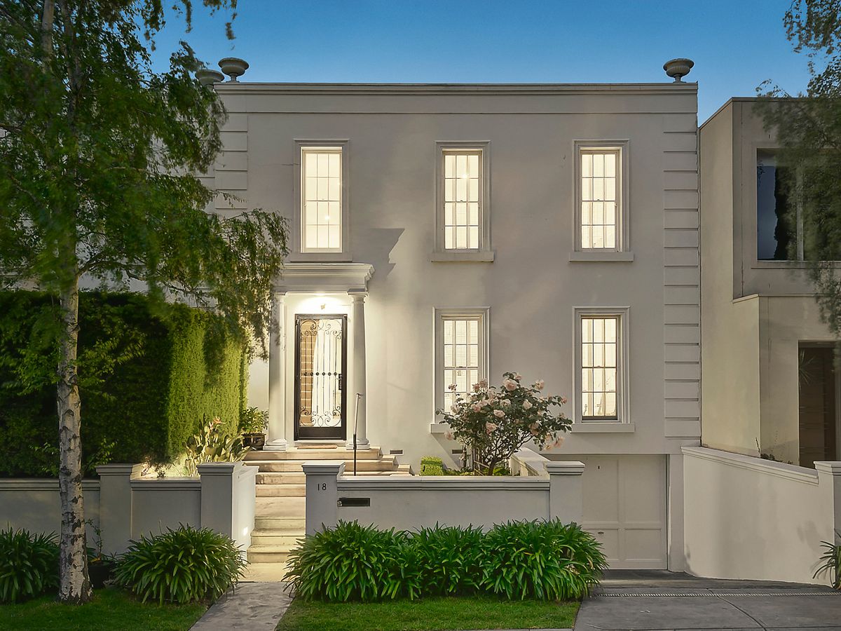 18 Derby Street ARMADALE