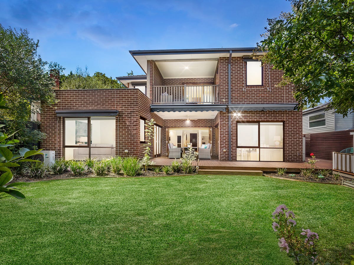 18 Fuller Avenue GLEN IRIS