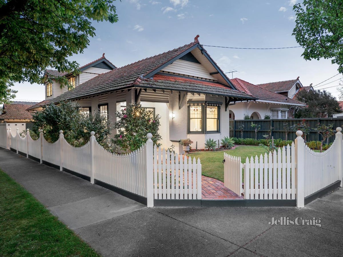 18 Serrell Street MALVERN EAST