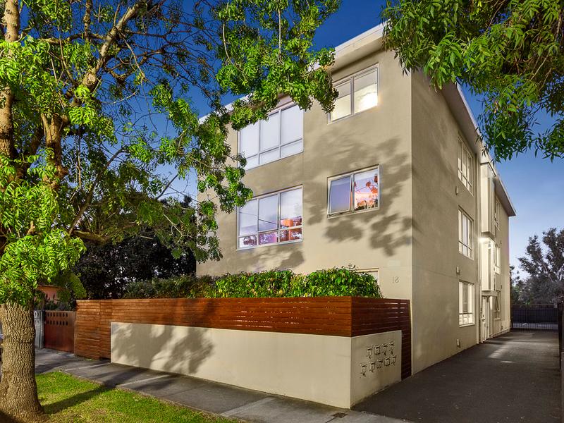 18 Spray Street ELWOOD