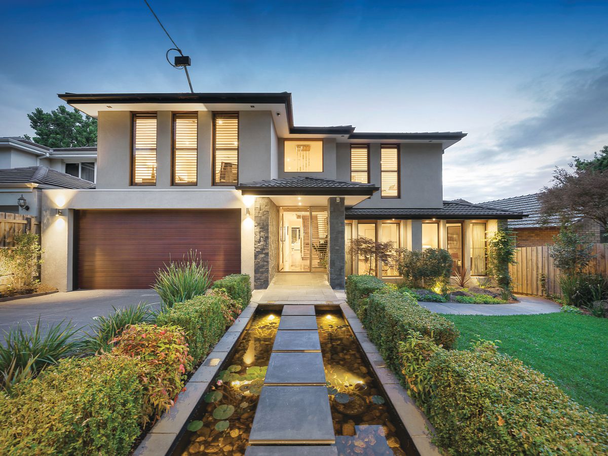 18 Yarrbat Avenue BALWYN