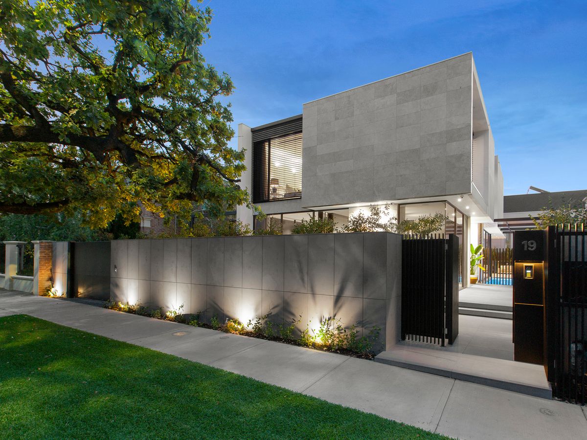 19 Albany Road TOORAK