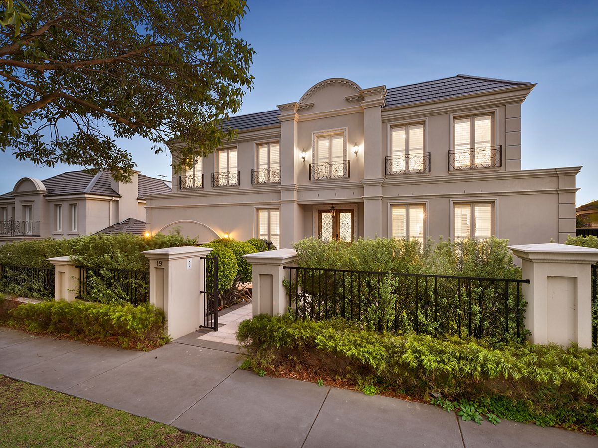 19 Beckett Street BALWYN