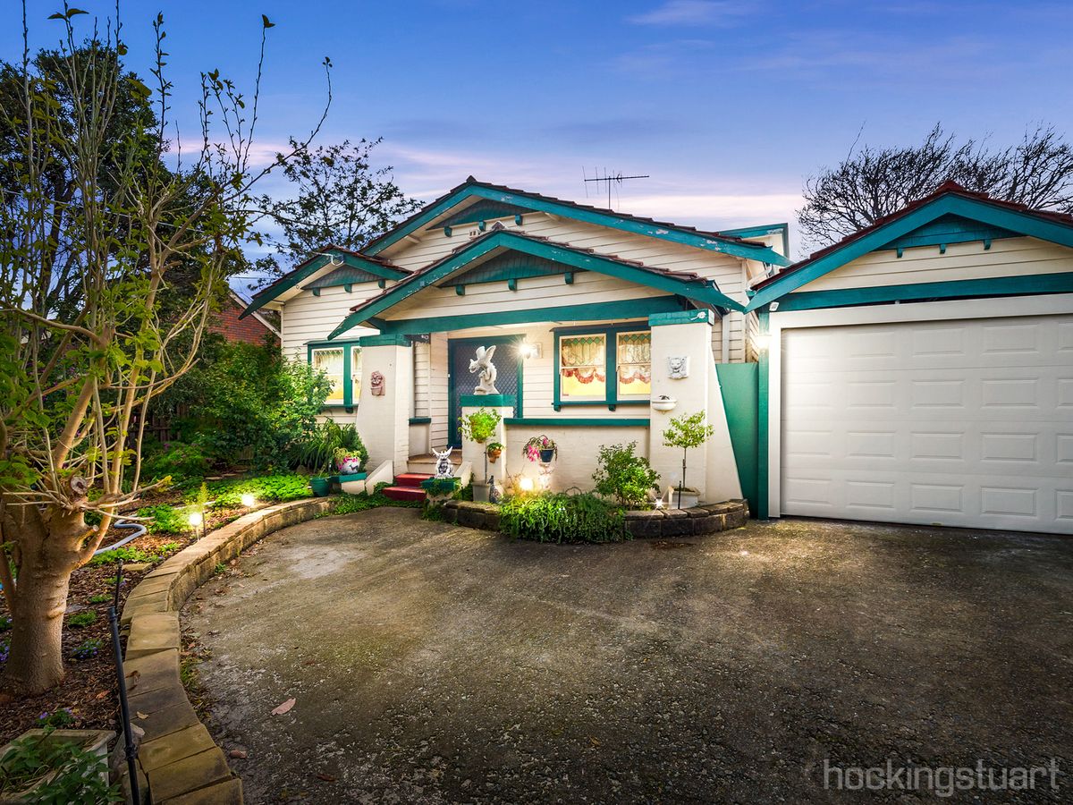 19 Bundeera Road CAULFIELD SOUTH