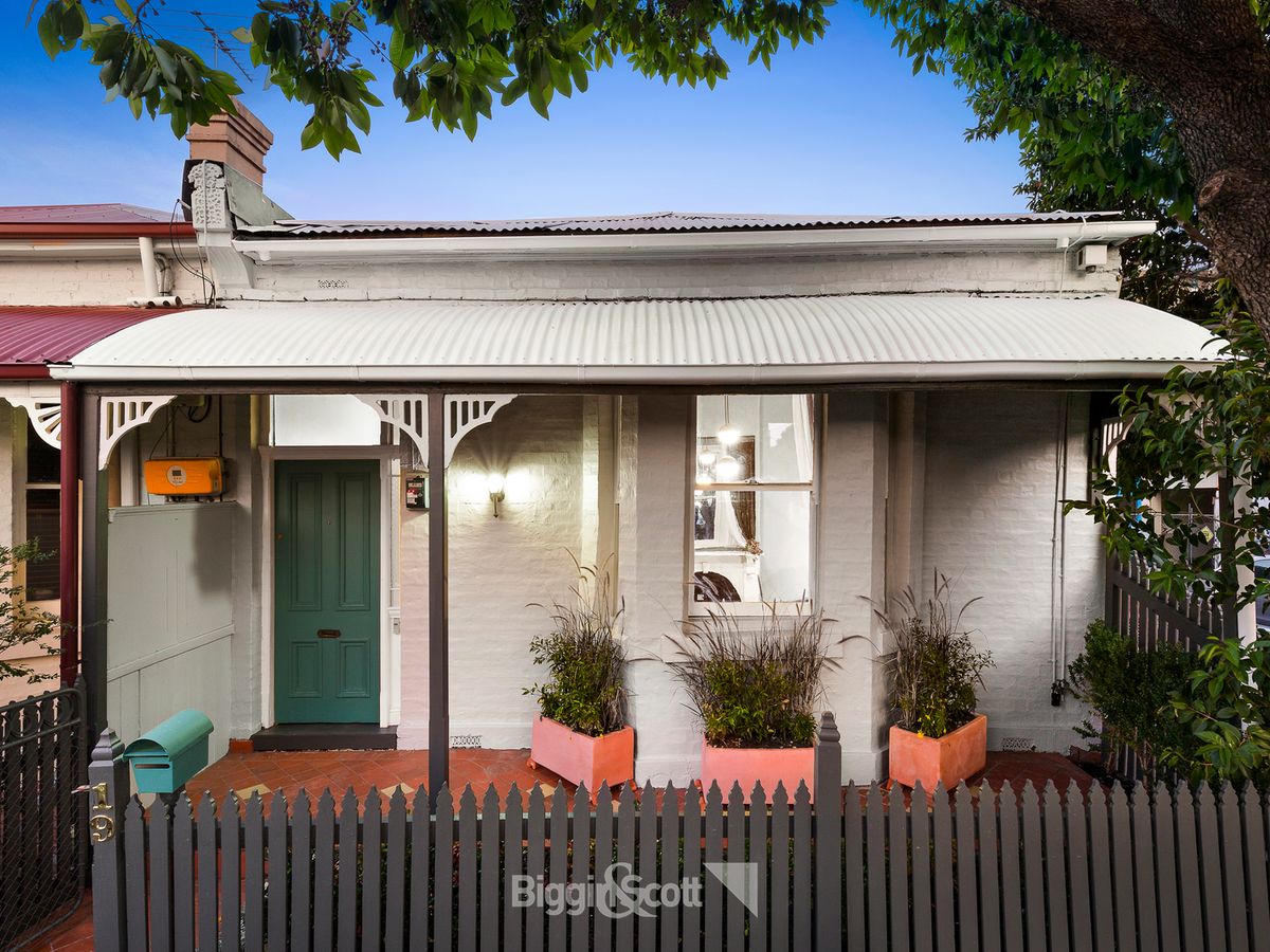 19 Chestnut Street RICHMOND