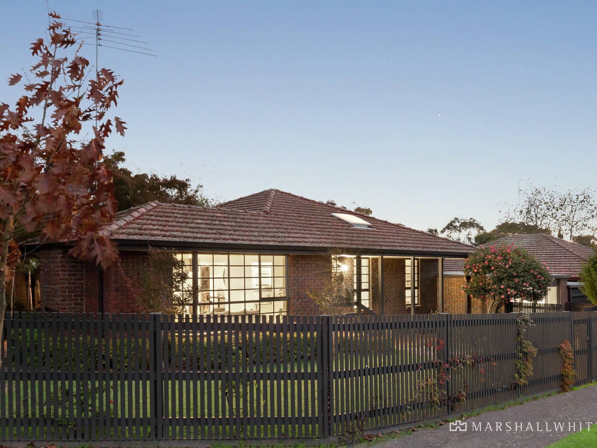 19 Dryden Street CANTERBURY