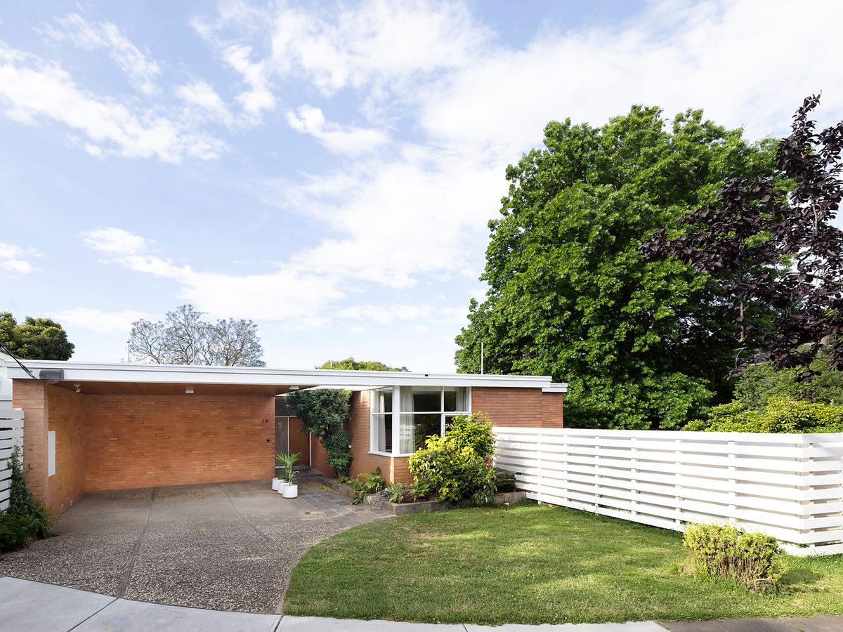 19 Dunlop Avenue KEW