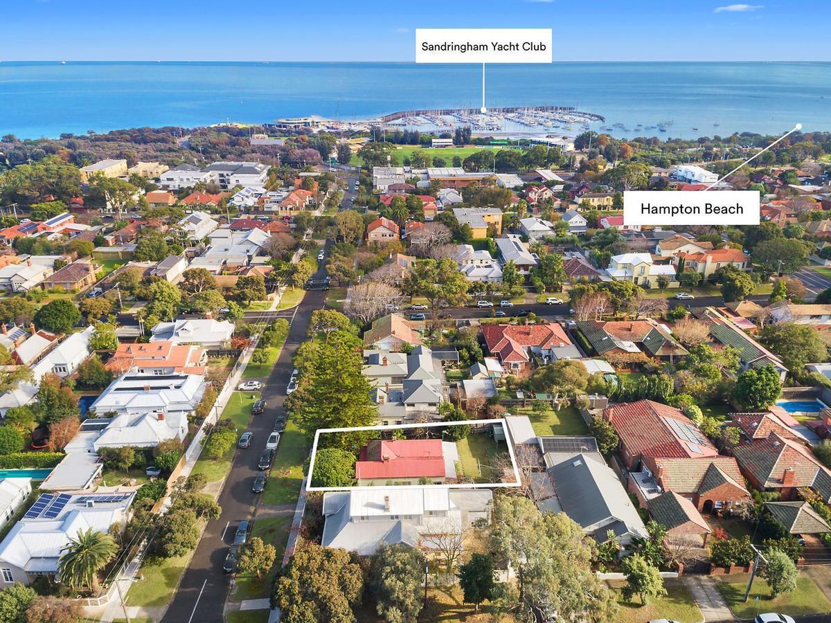 19 Georgiana Street SANDRINGHAM