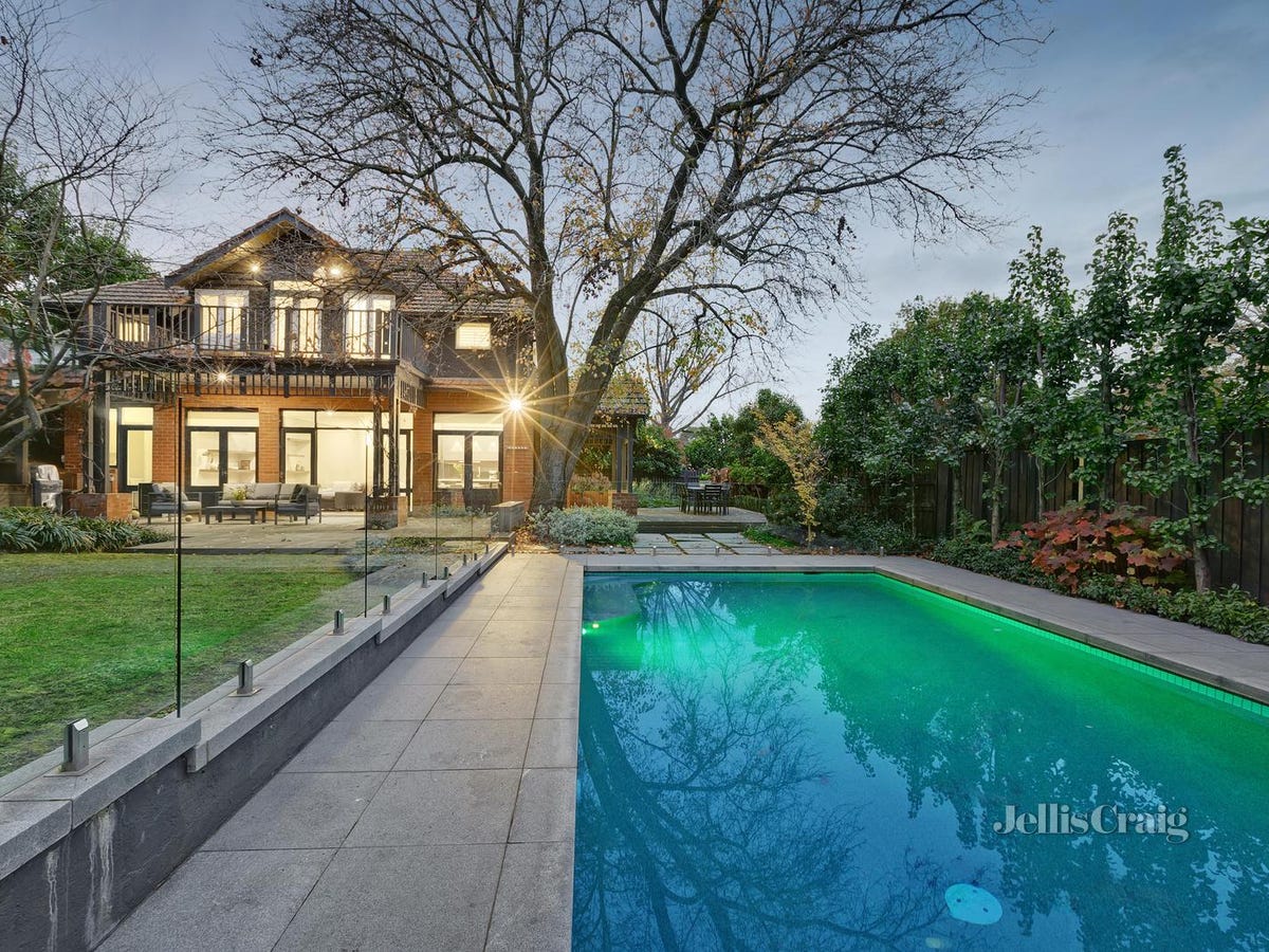 19 Glenbrook Avenue MALVERN EAST