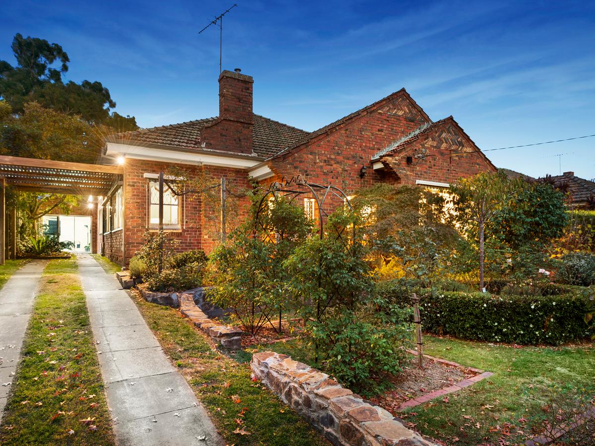 19 Hortense Street GLEN IRIS