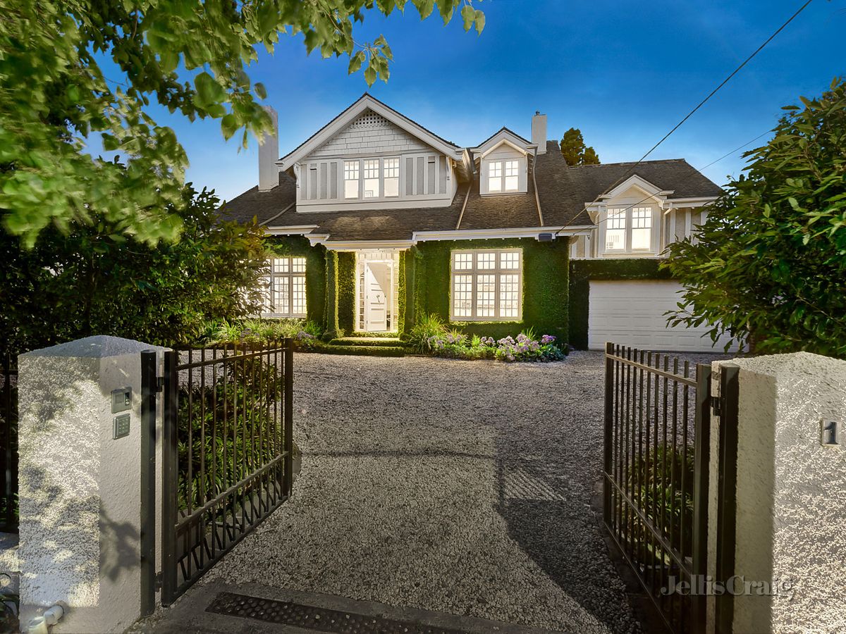 19 Moorhouse Street ARMADALE