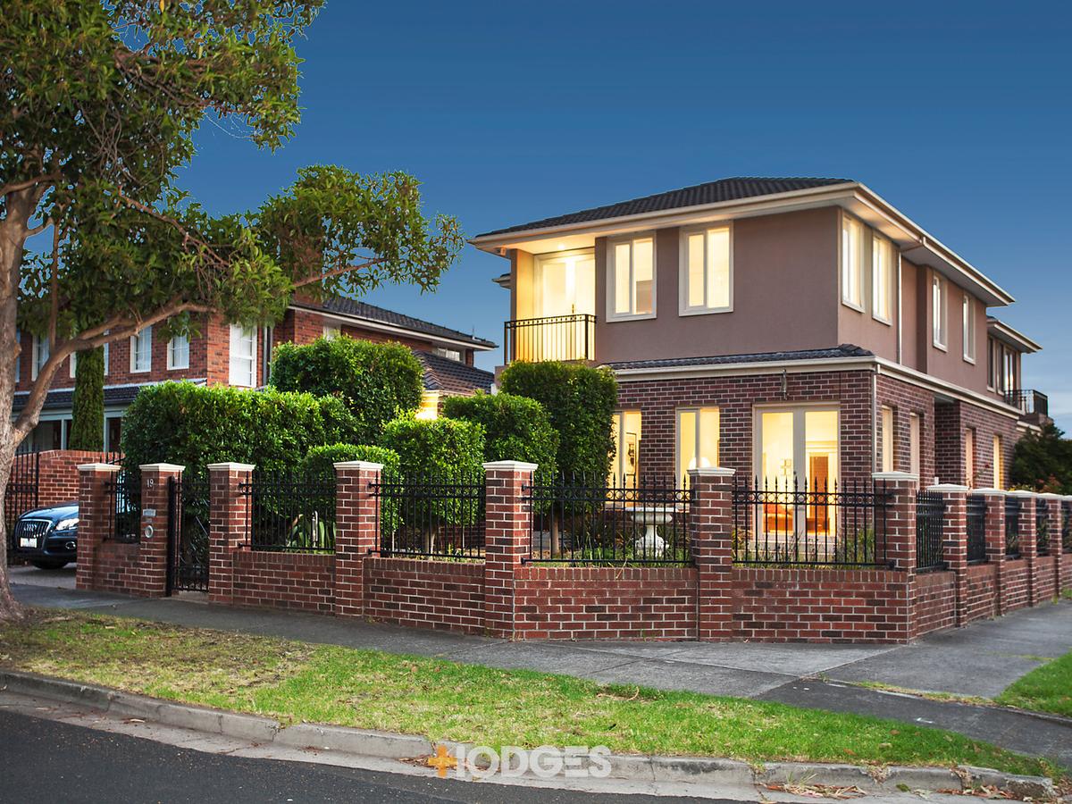 19 Robinson Street BRIGHTON EAST
