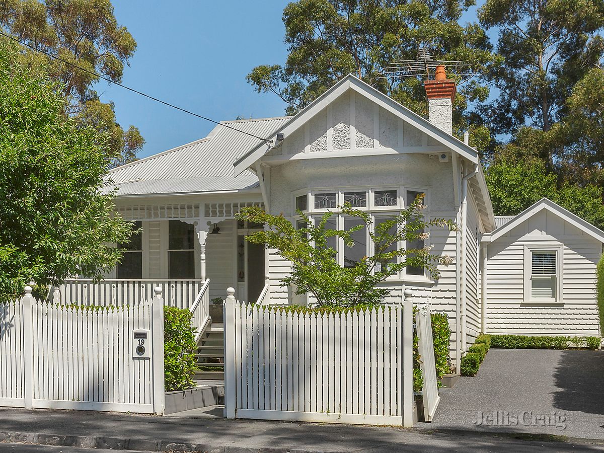 19 Spencer Road CAMBERWELL