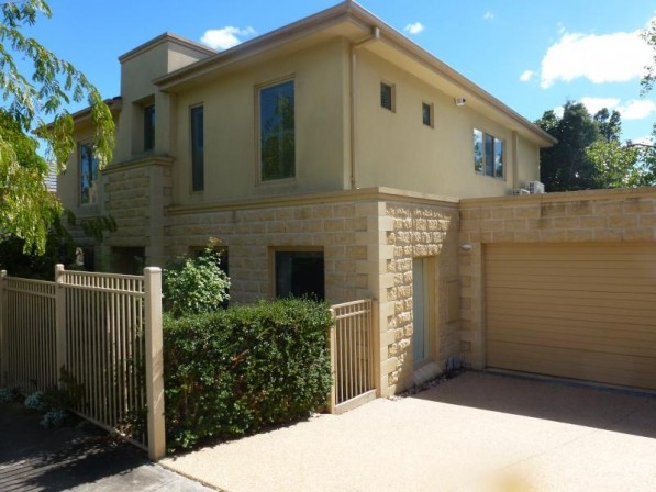 1A Scottsdale Street SURREY HILLS