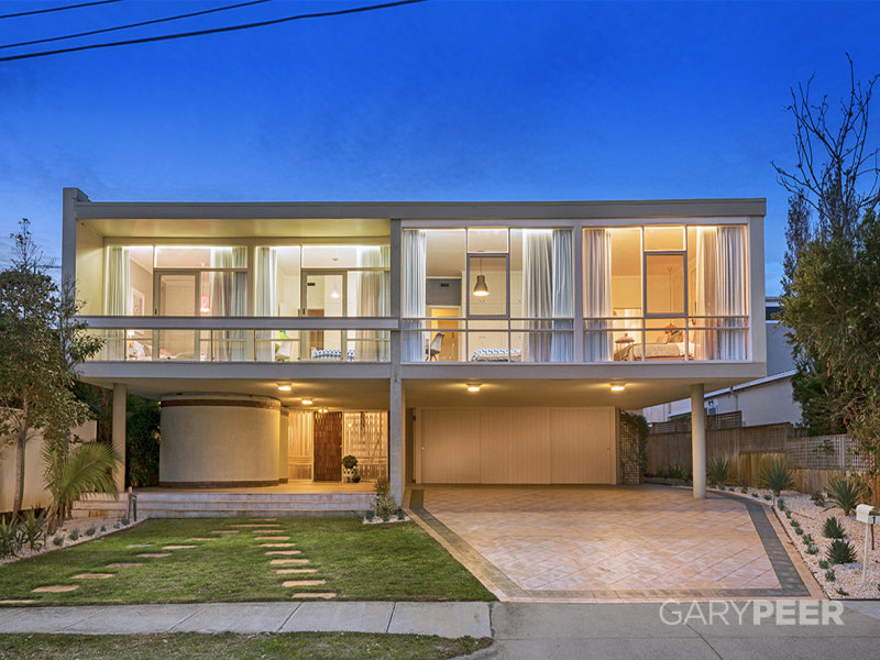 1 Bickhams Court ST KILDA EAST