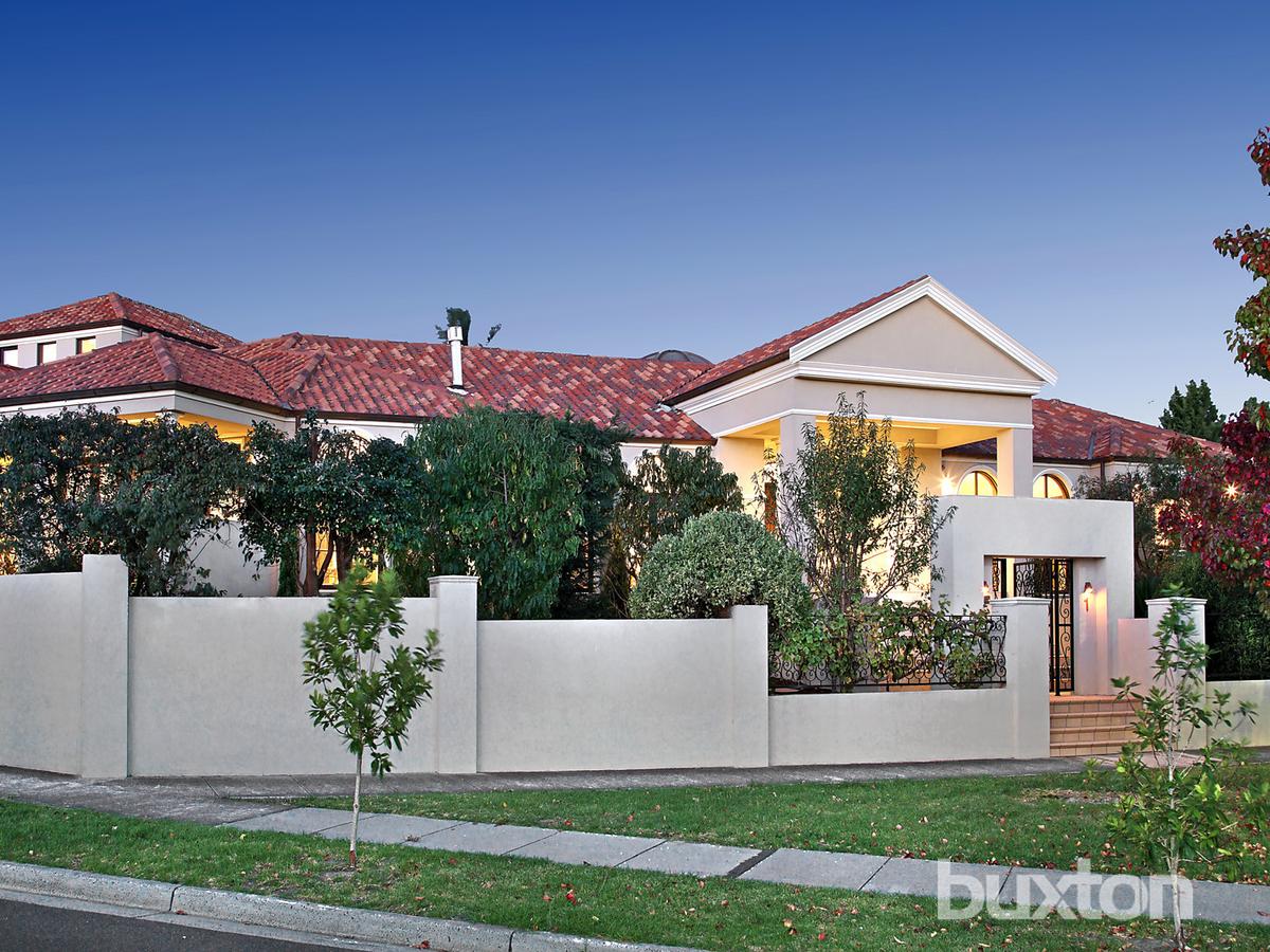 1 Hutchinson Street BENTLEIGH