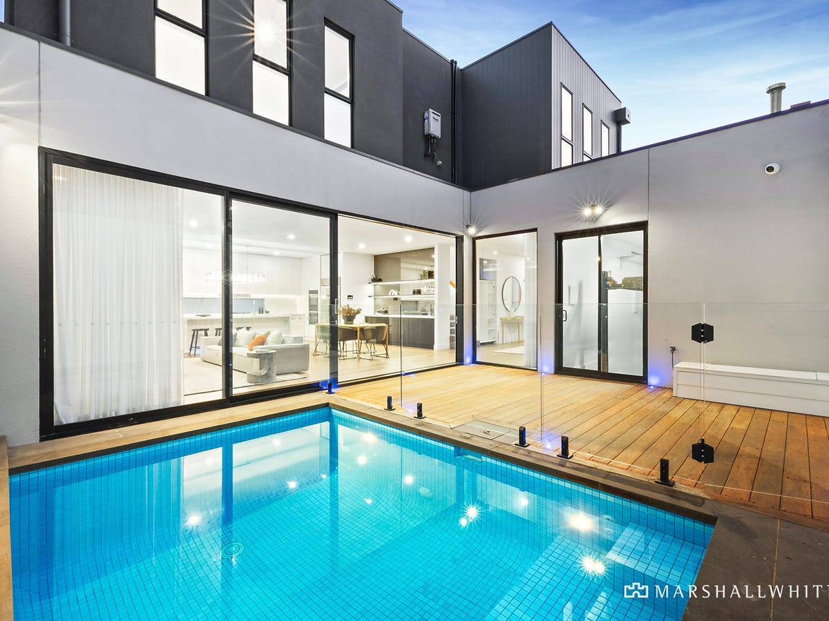 1 Louise Street BRIGHTON EAST