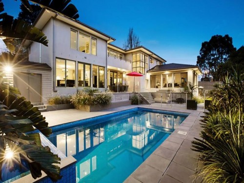 1 Rotherwood Road IVANHOE EAST