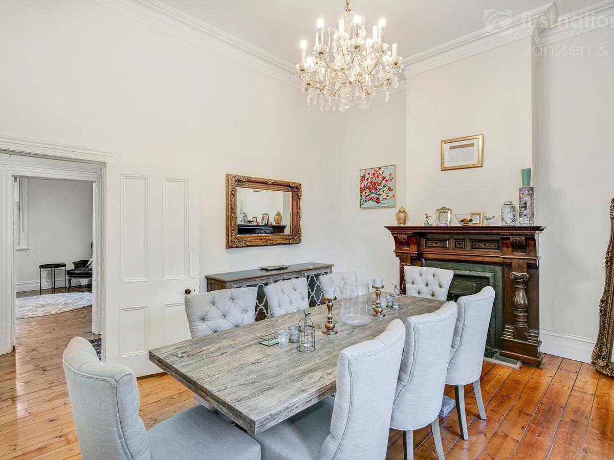 1 Warburton Road CAMBERWELL