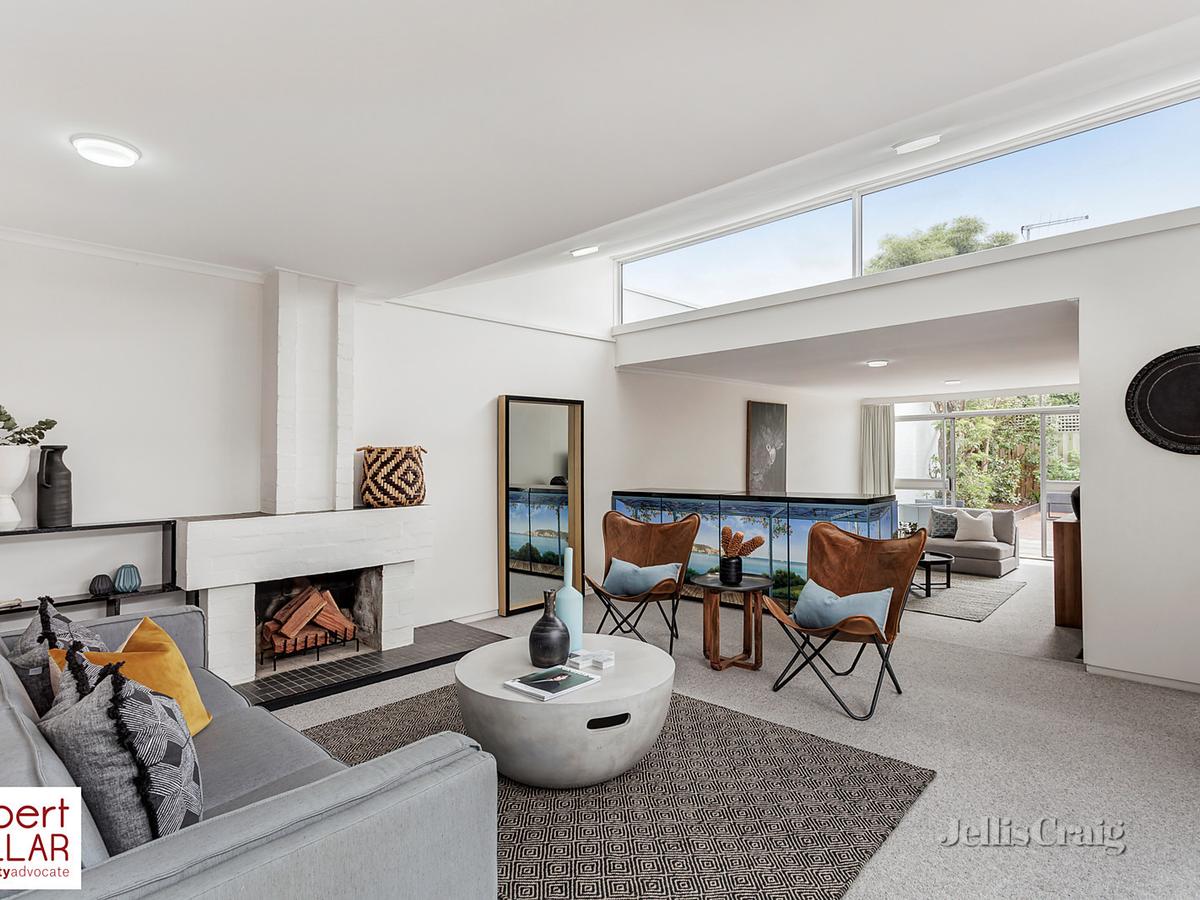 2/11-13 Sorrett Avenue MALVERN