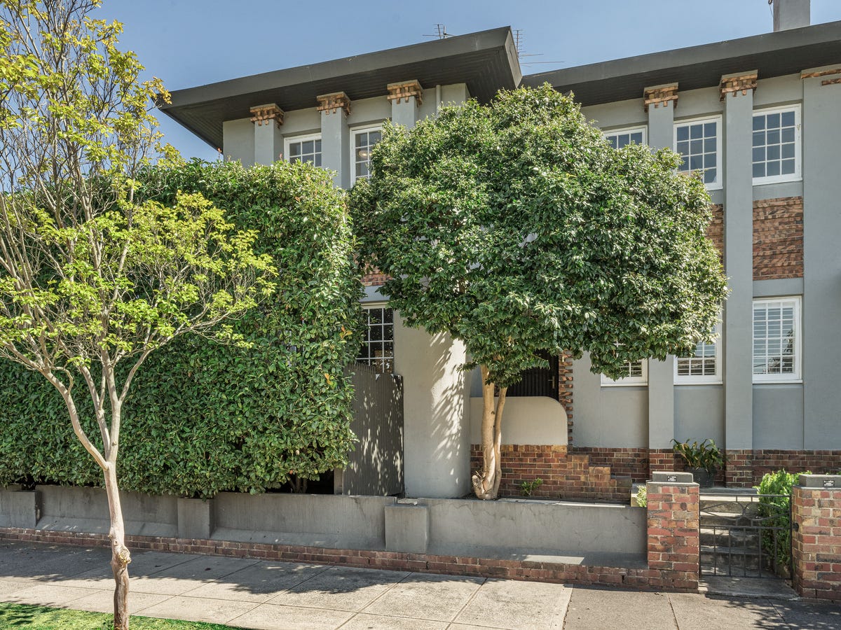 2/1263 High Street MALVERN