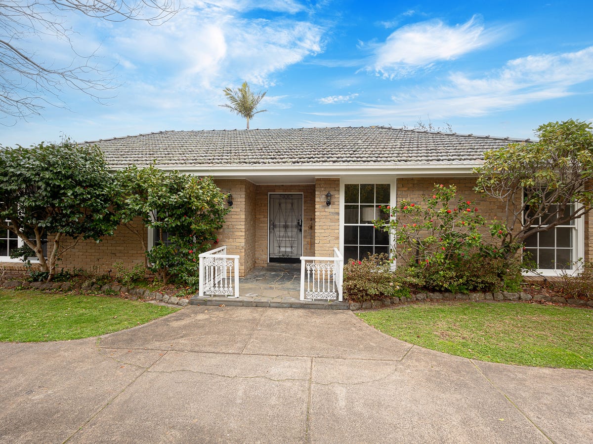 2/12 Manor Street BRIGHTON