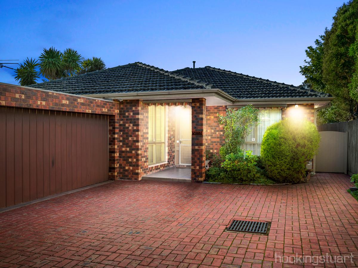 2/16 Glencoe Street CAULFIELD NORTH