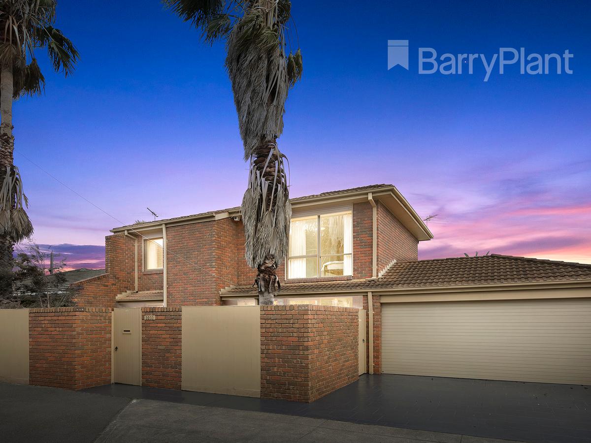 2/233 Hampton Street HAMPTON