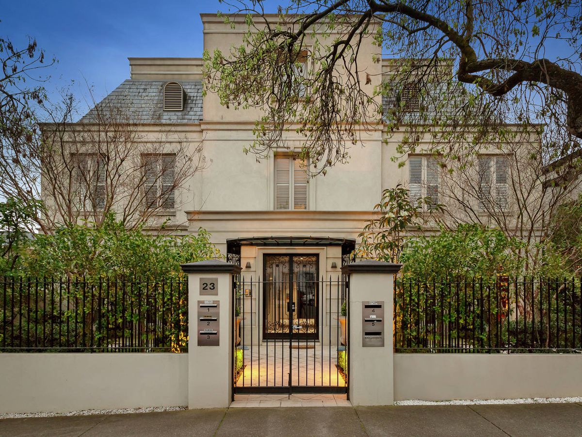 2/23 Washington Street TOORAK
