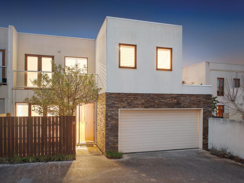 2/292 Tooronga Road GLEN IRIS