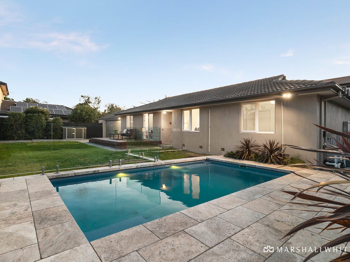 2/307 Bluff Road SANDRINGHAM