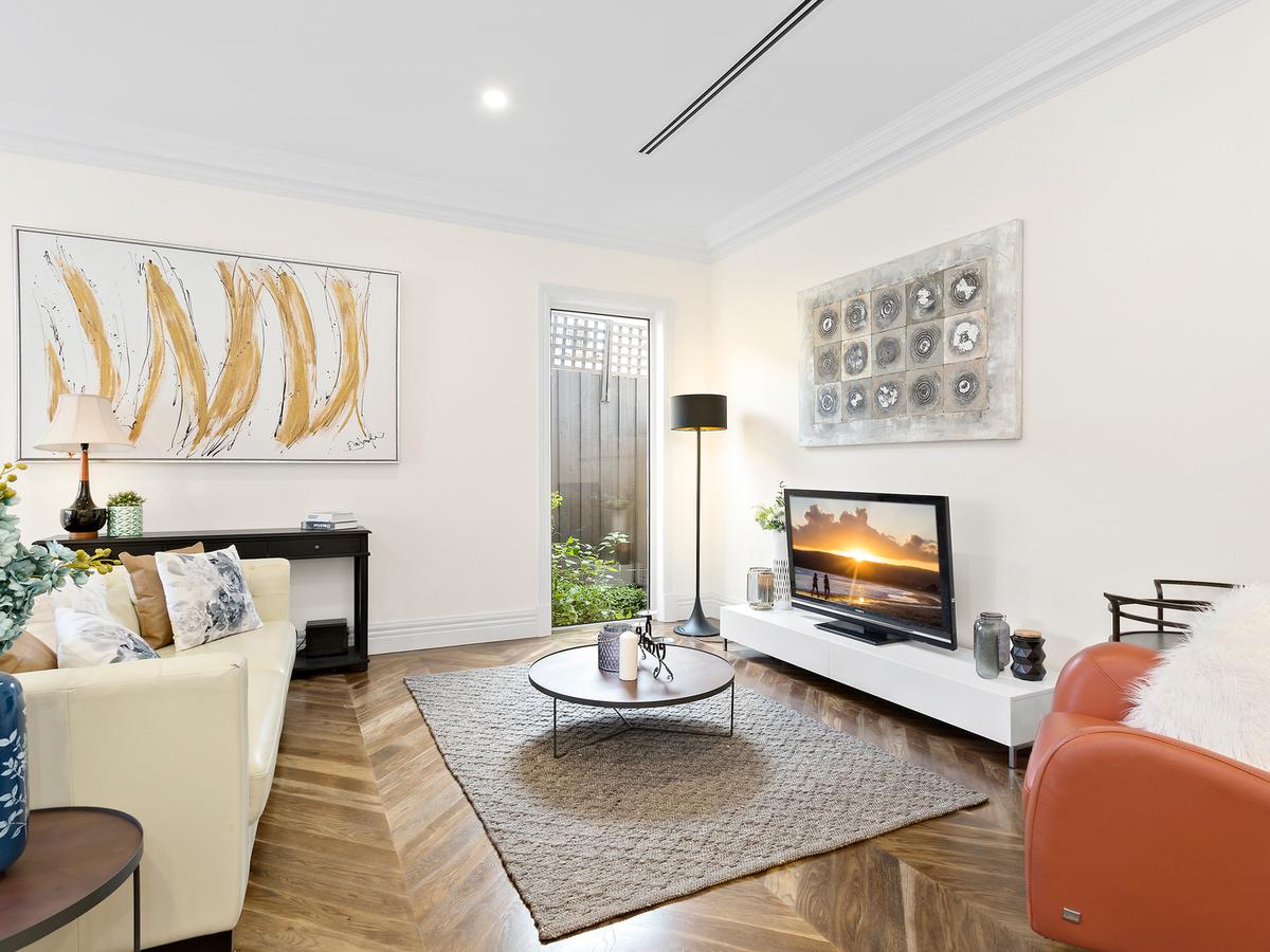 2/37 Glencairn Avenue CAMBERWELL