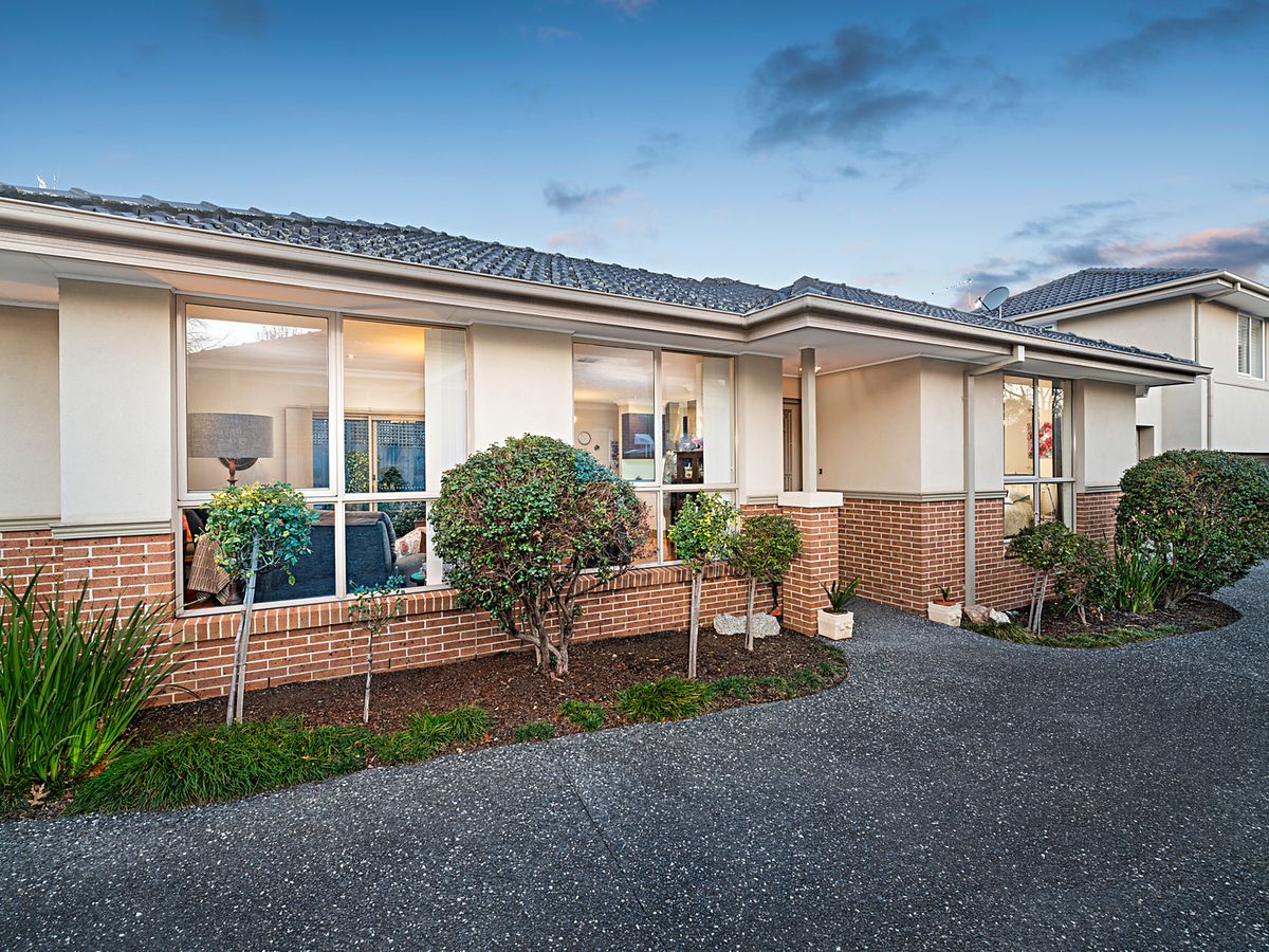 2/49 Canterbury Road CANTERBURY