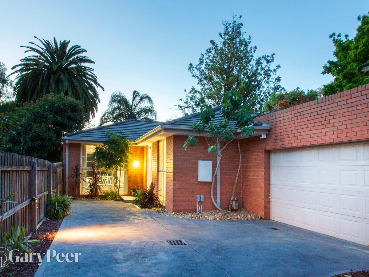 2/50 Lansdowne Road ST KILDA EAST