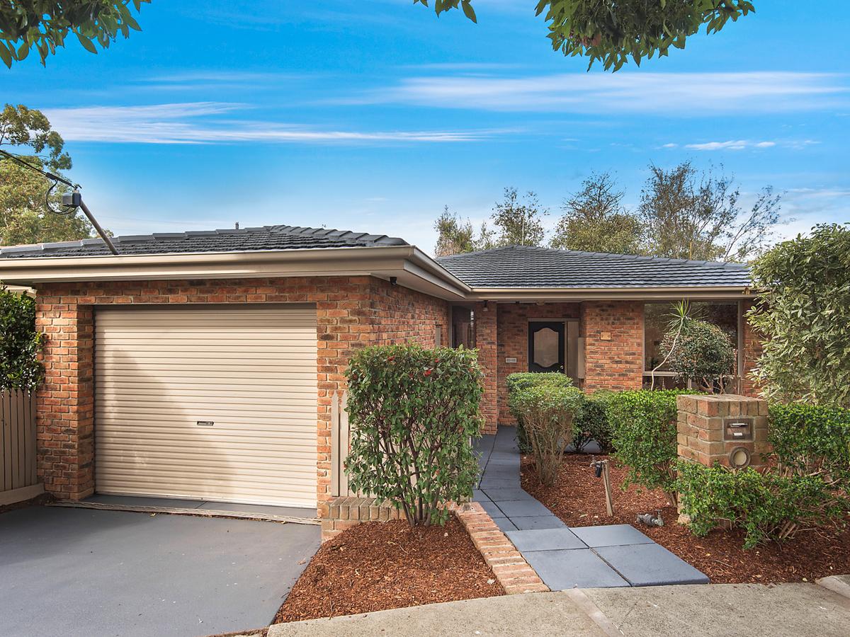 2/6 Blackburn Street SURREY HILLS