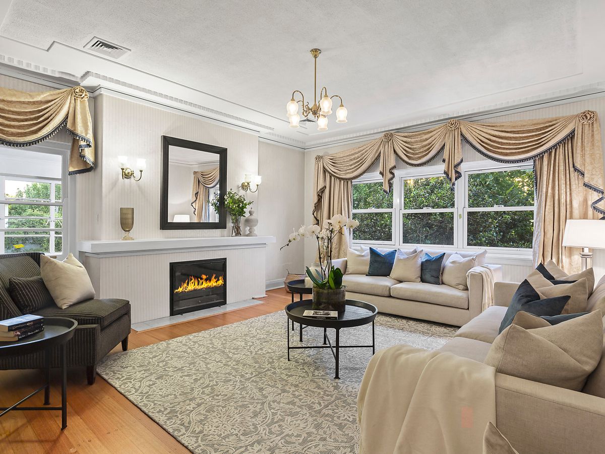 2/6 Grange Road TOORAK