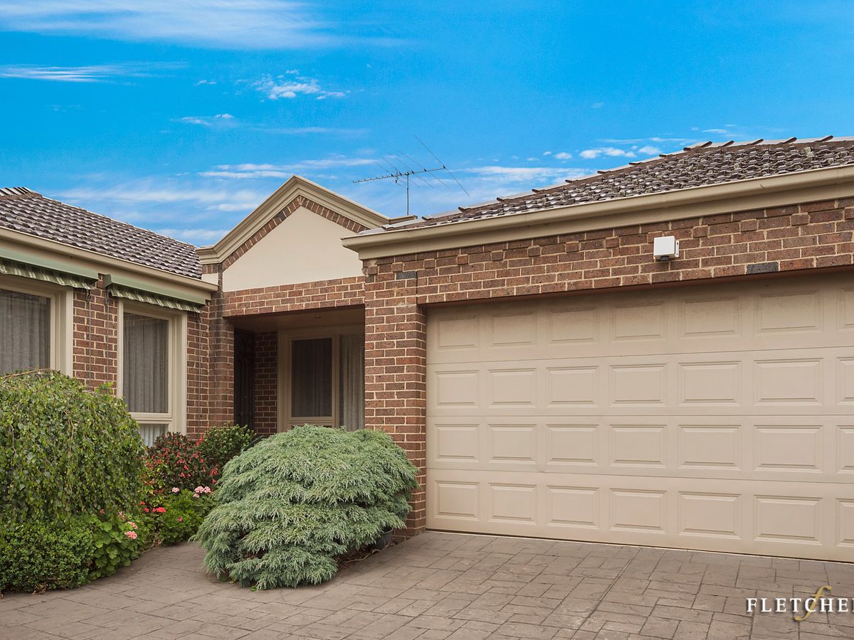 2/8 Jurang Street BALWYN