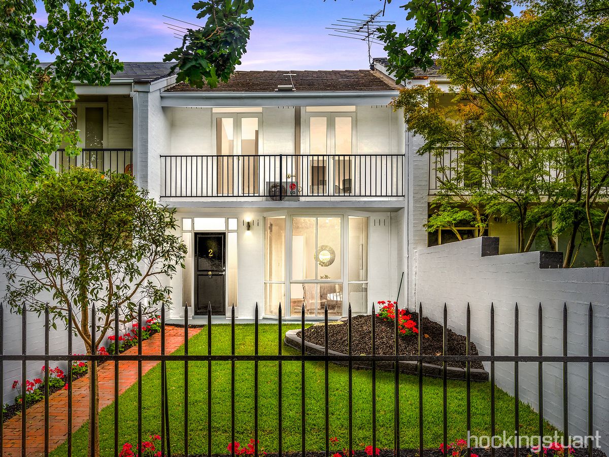 2/90 Finch Street MALVERN EAST