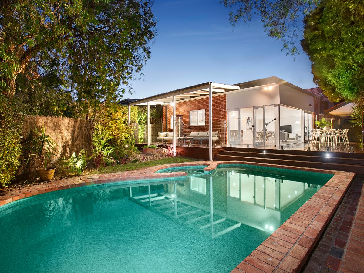 204 Centre Road BENTLEIGH